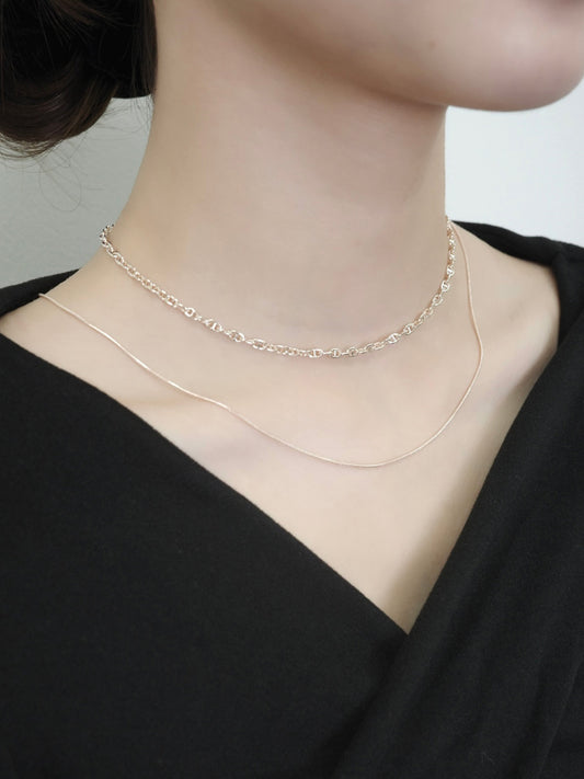 ダブルスネークチェーンネックレス