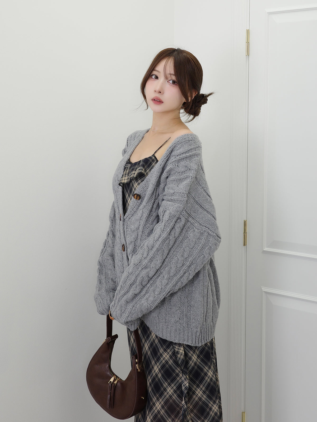 ケーブルニットルーズカーディガン