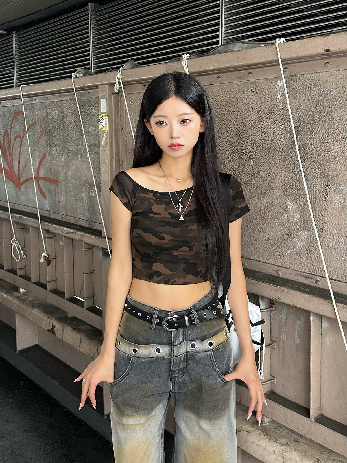 カモフラワンショルミニTシャツ