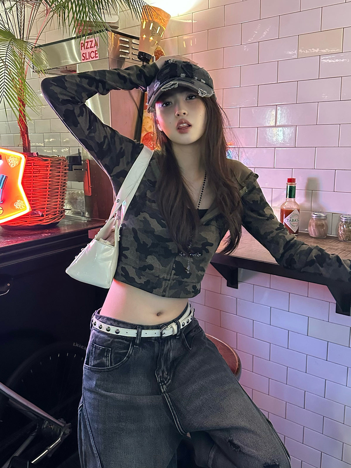 カモフラージュクロップドパーカー