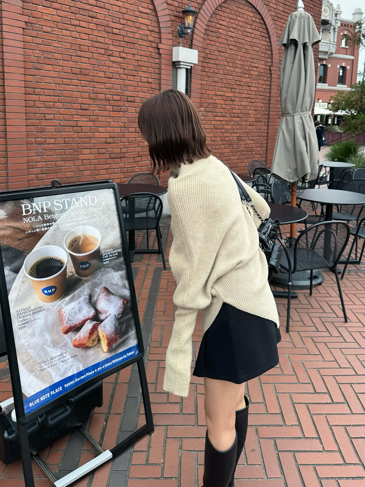 Turtleneck knit poncho