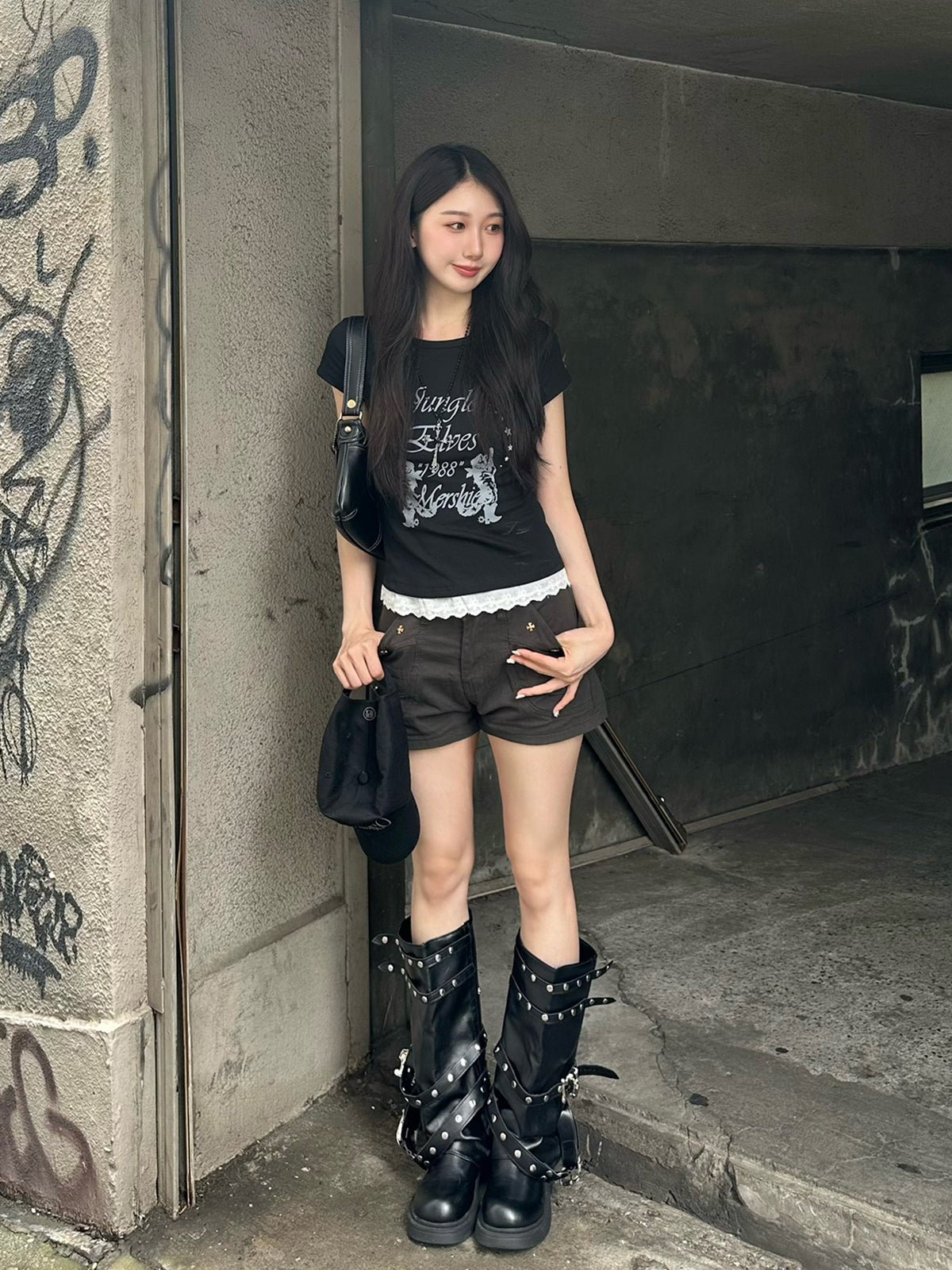 スタッズカーキデニムショートパンツ