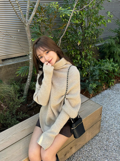 Turtleneck knit poncho