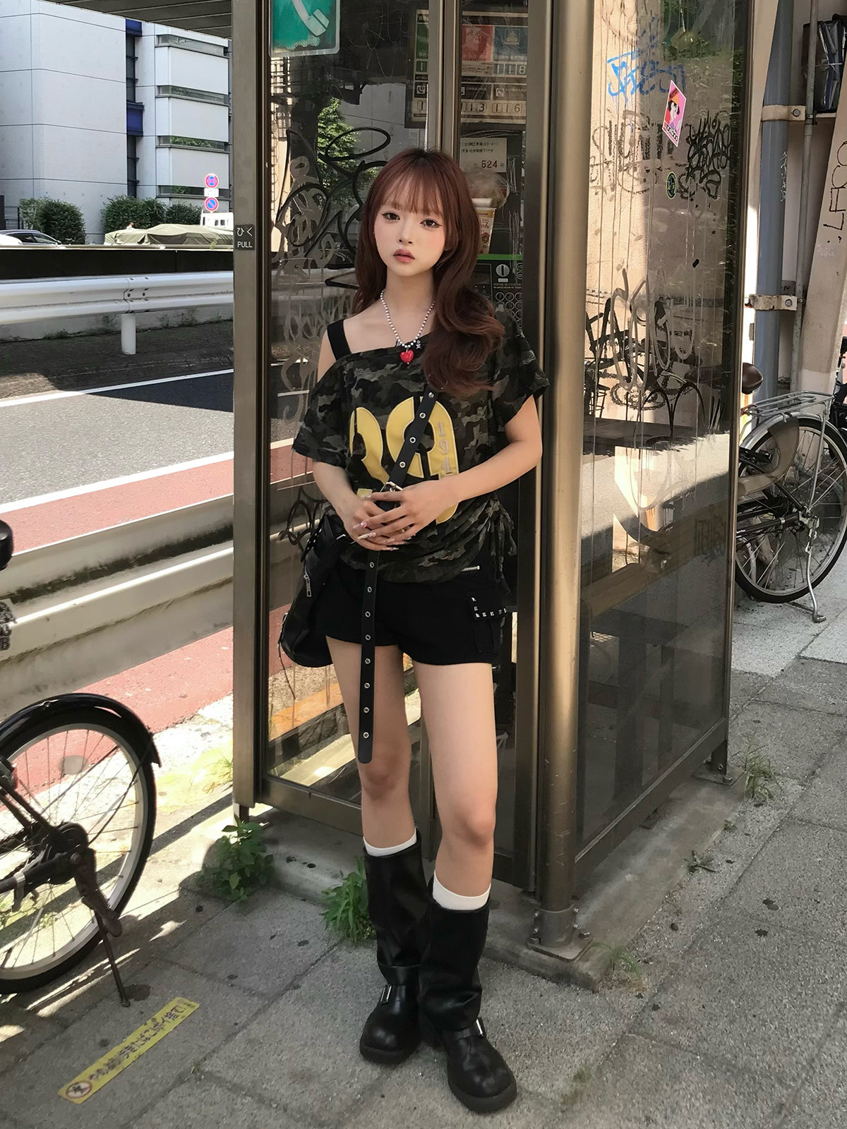 カモフラダメージワンショルTシャツ