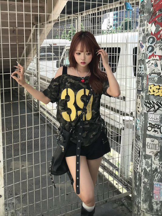 カモフラダメージワンショルTシャツ