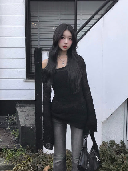 フレアスリーブメッシュニット