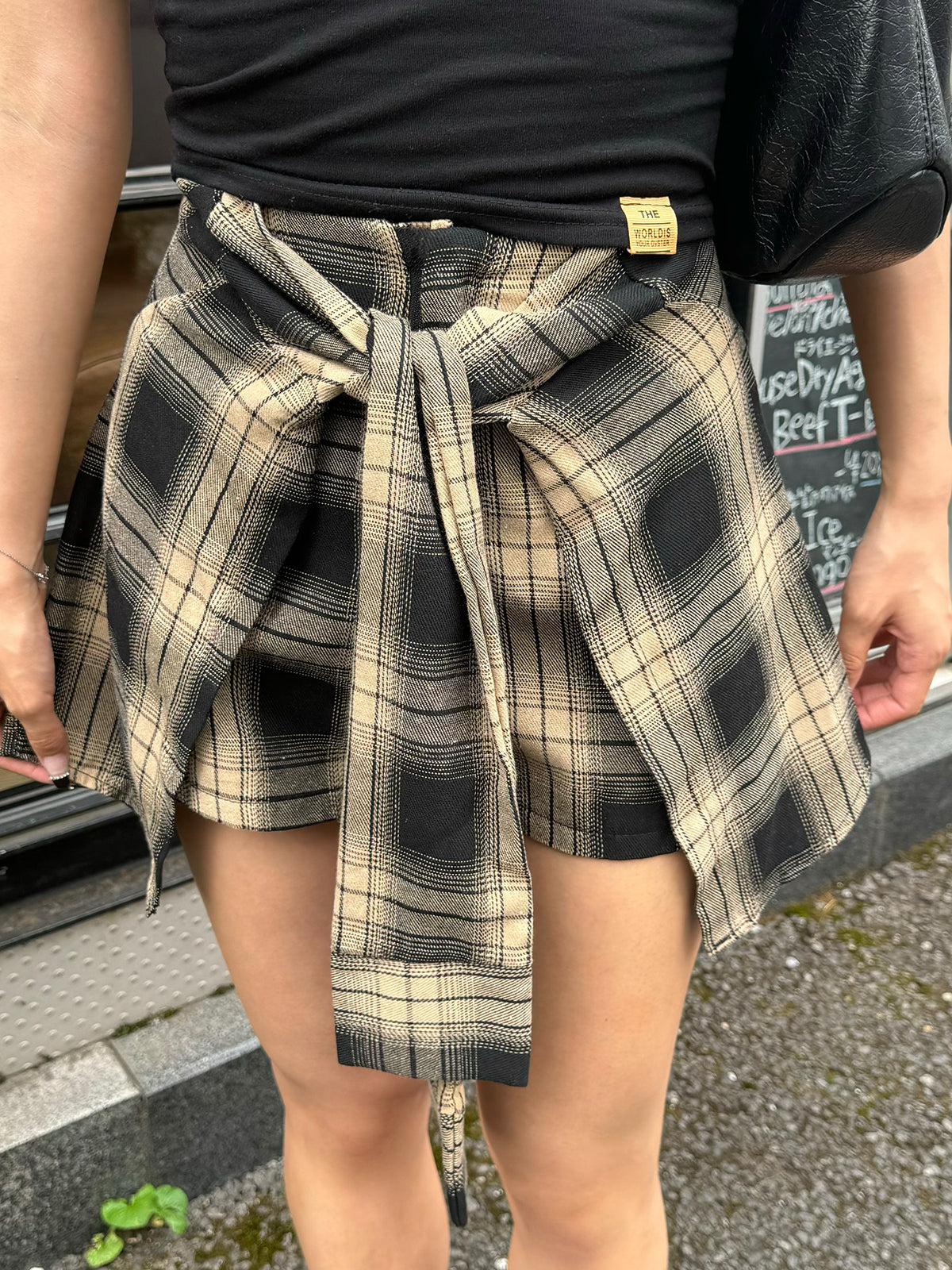 Waist design check short pants