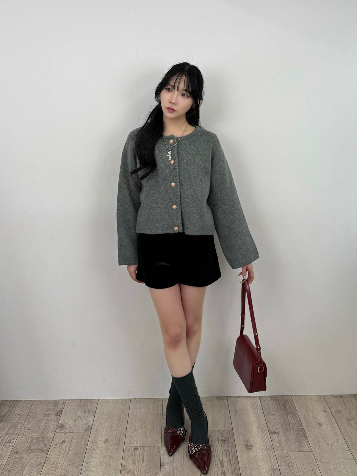 라운드넥 버튼 가디건