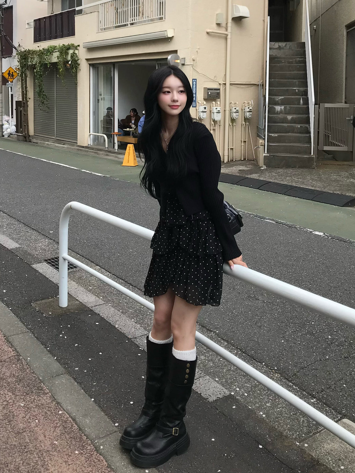 雪紡點點層疊吊帶連衣裙