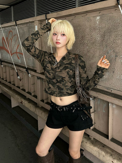 カモフラージュクロップドパーカー