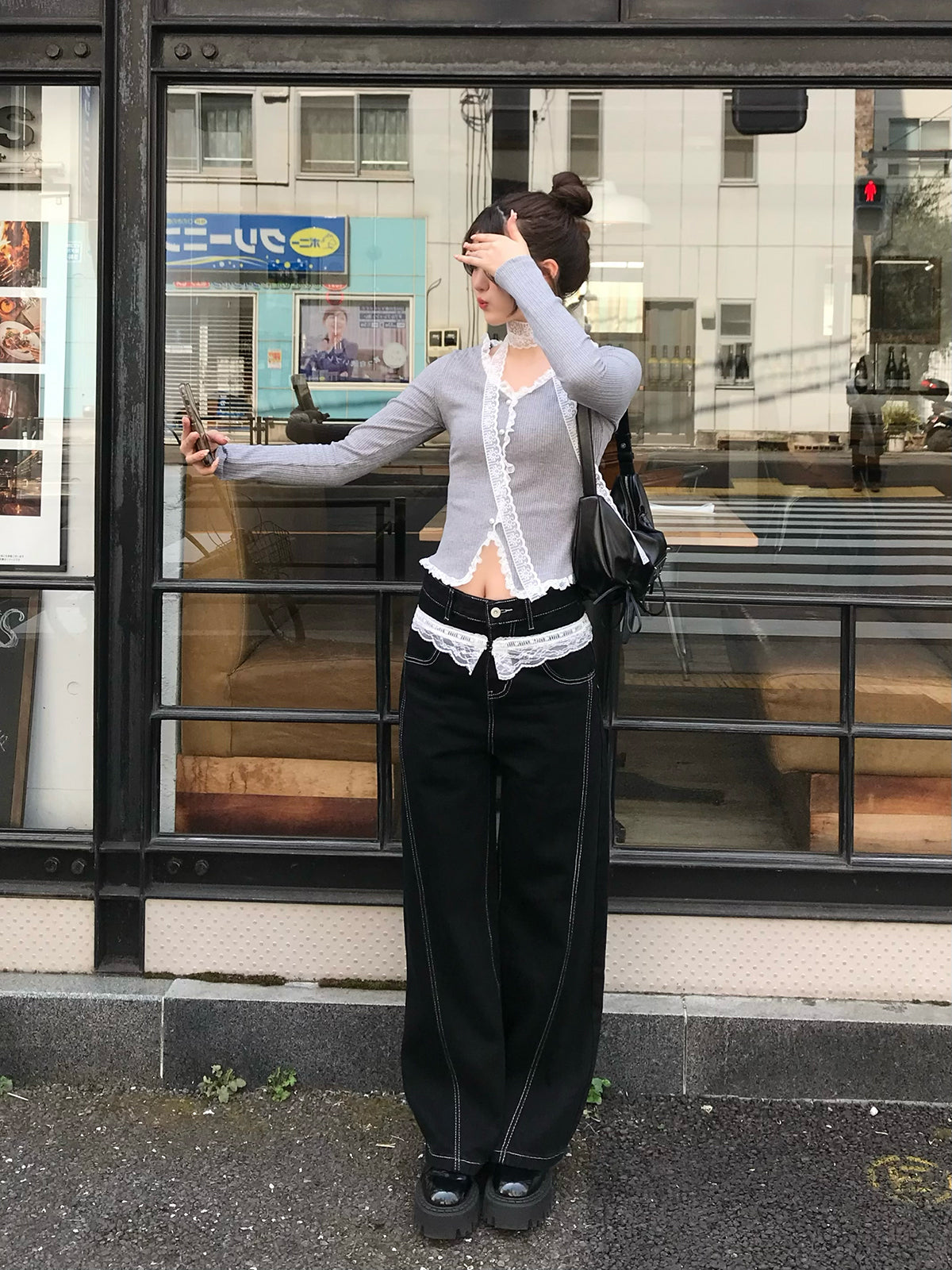 ドッキングレースフリルデニムパンツ