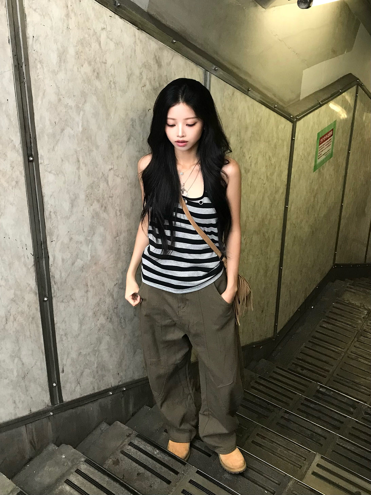 カーブワイドデニムパンツ