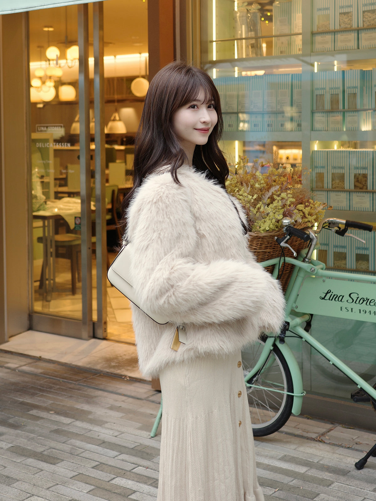 ミドルファーライクコート