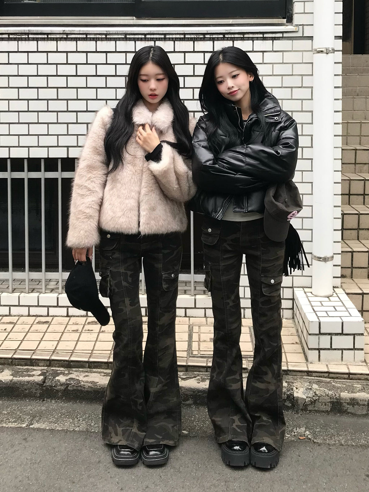 カモフラージュフレアデニムパンツ