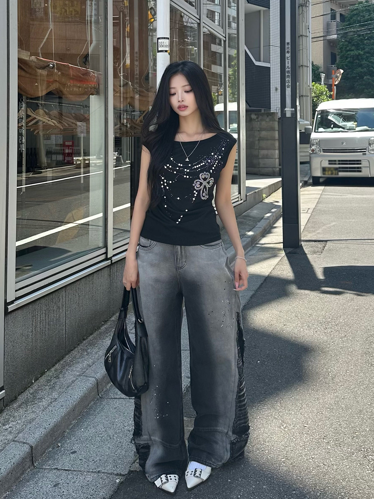 スリットデザインペイントデニムパンツ