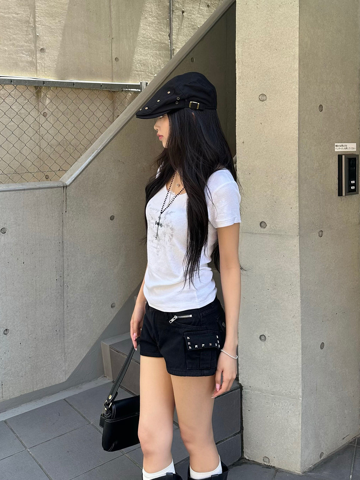 ドロストデザイングラフィックカットソー