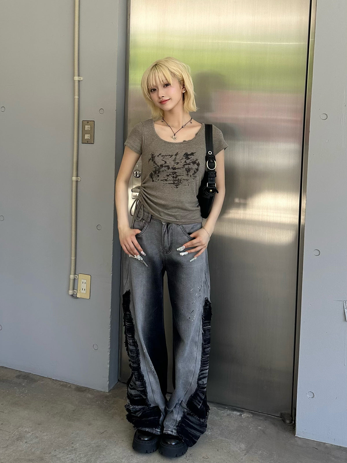 スリットデザインペイントデニムパンツ