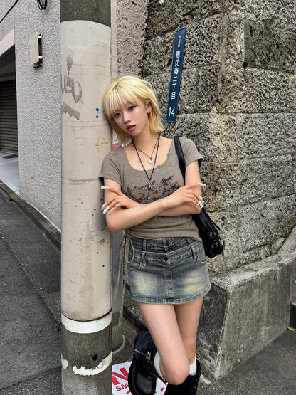 ドロストデザイングラフィックカットソー