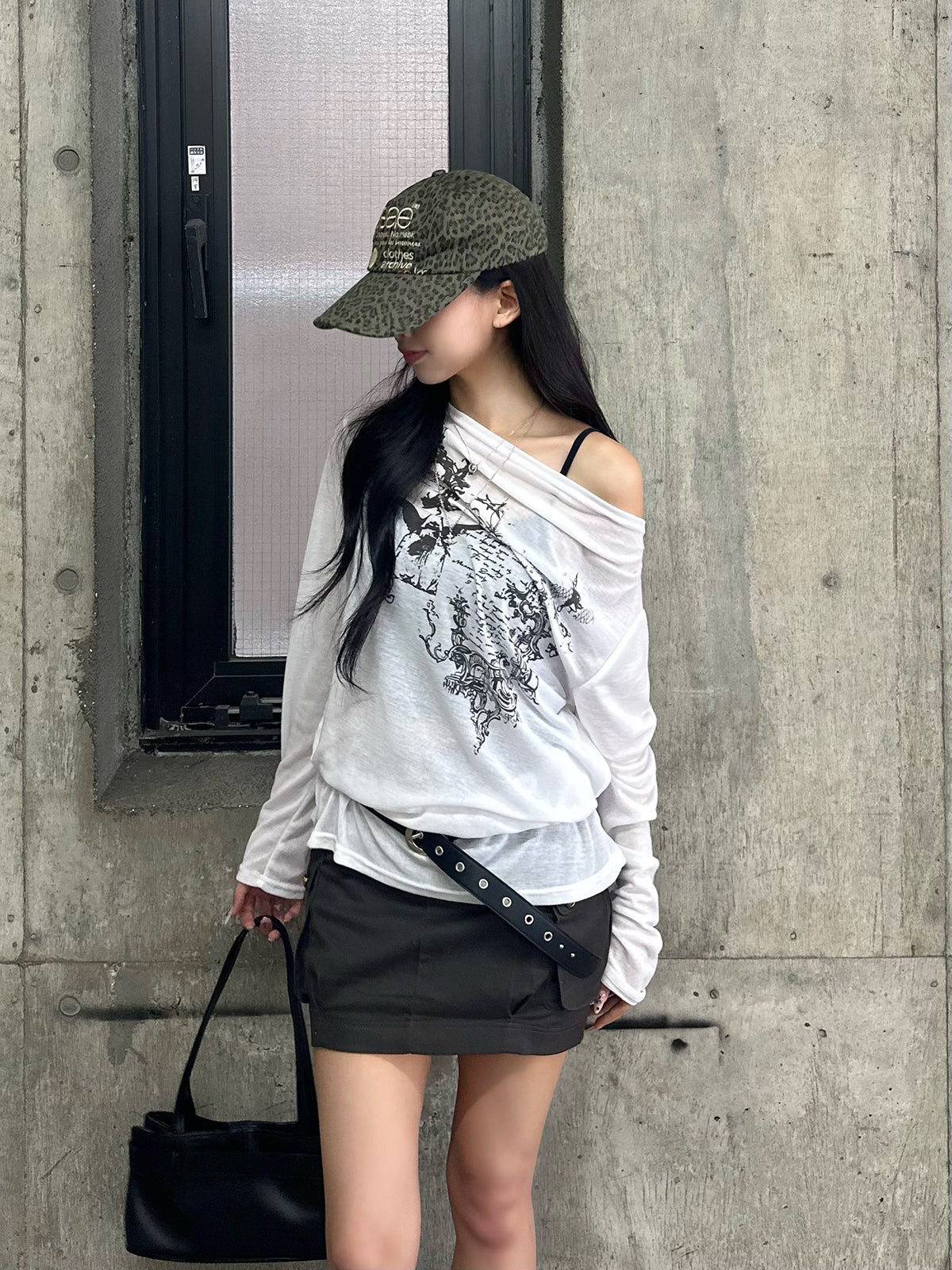 グラフィックシアーカットソー