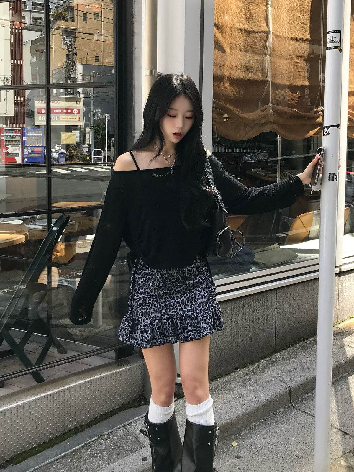 シャーリングレオパードミニスカート
