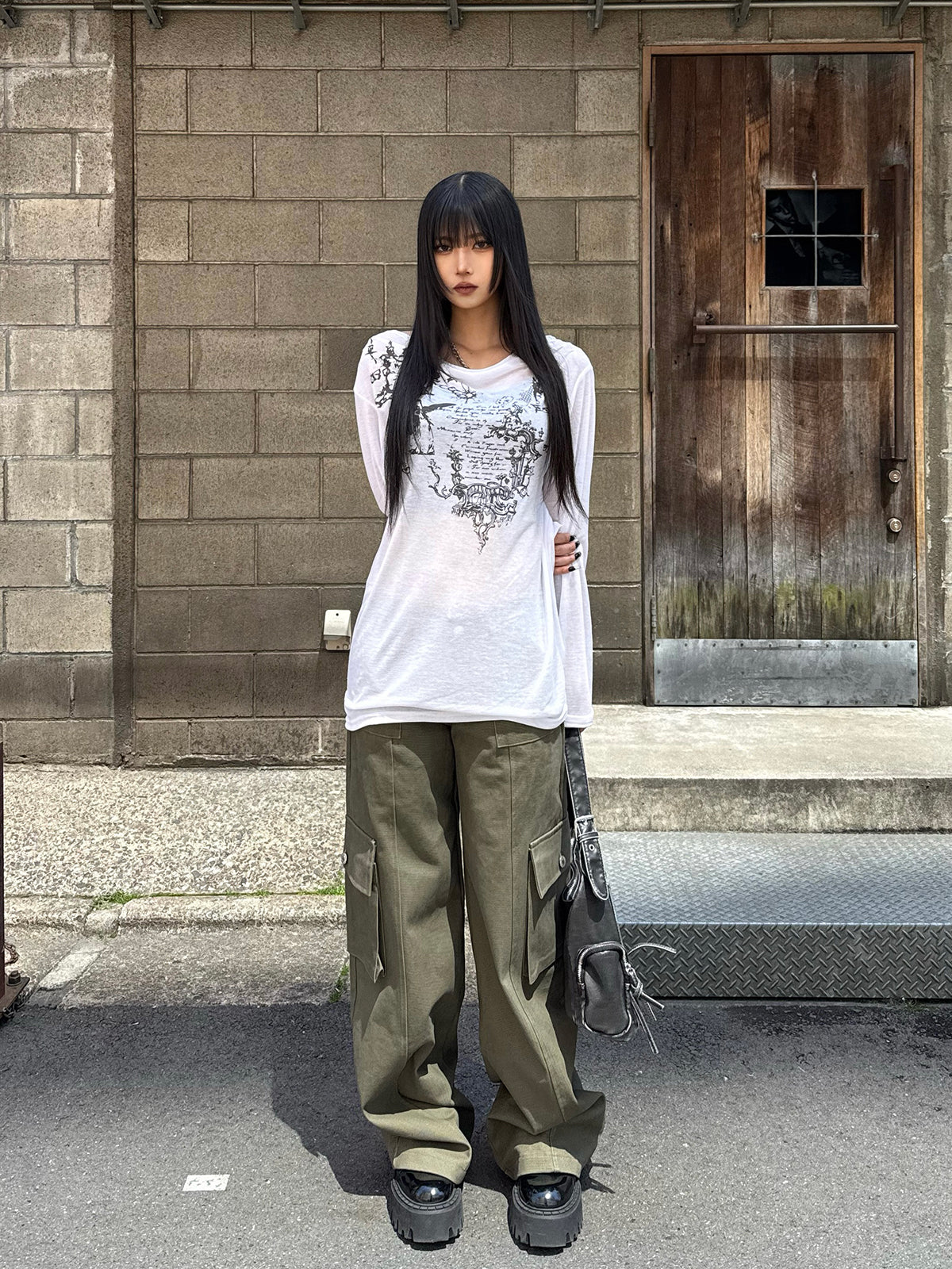 グラフィックシアーカットソー