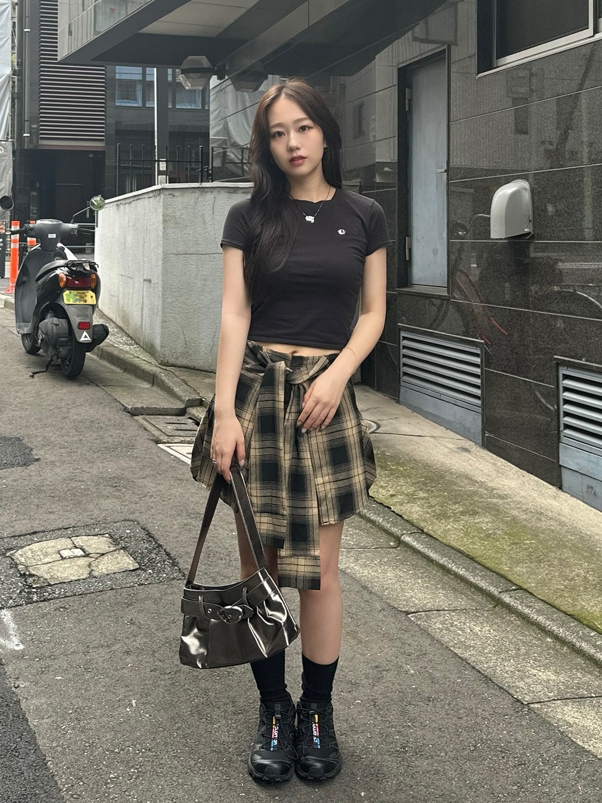 Waist design check short pants