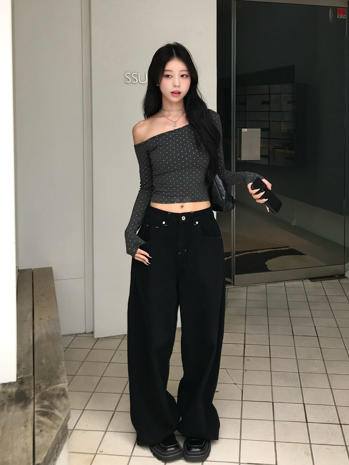 ラメドットワンショルカットソー