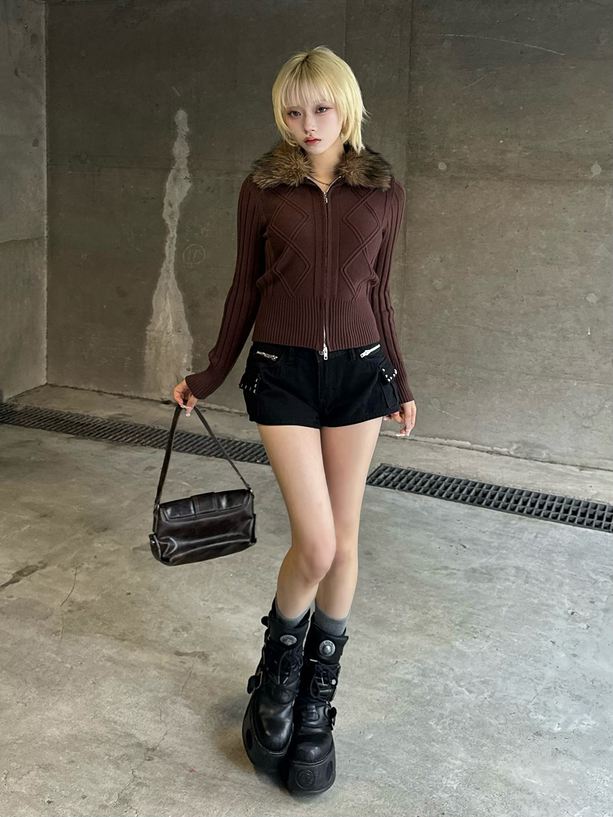 ファータッチカラーダブルジップニット