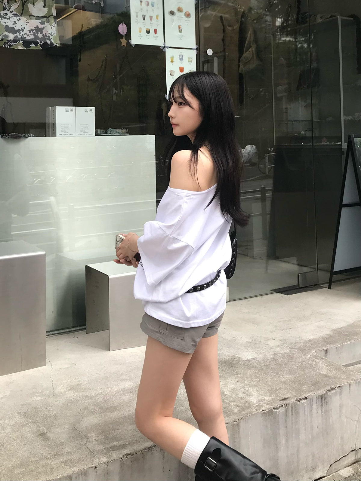 オーバーサイズレタリングTシャツ