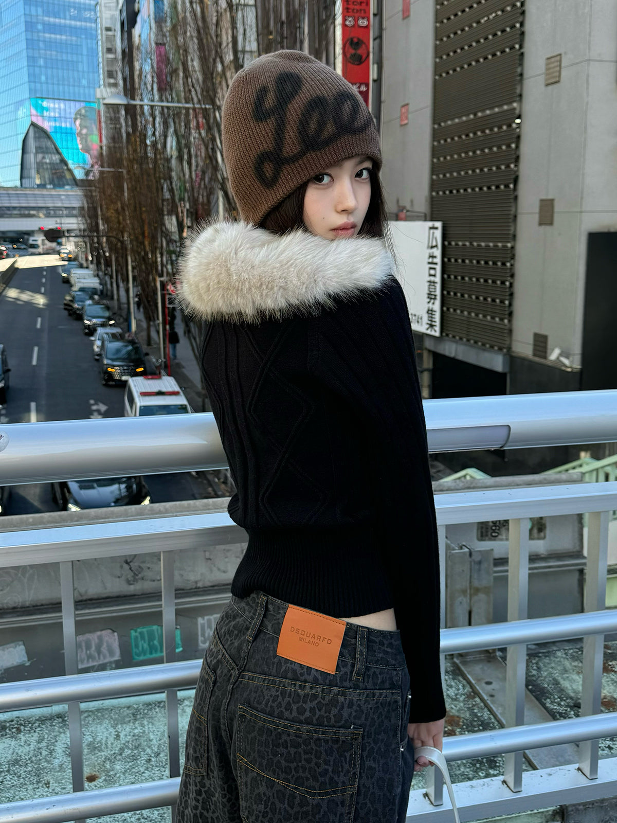 ファータッチカラーダブルジップニット