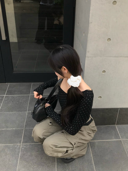 ラメドットワンショルカットソー