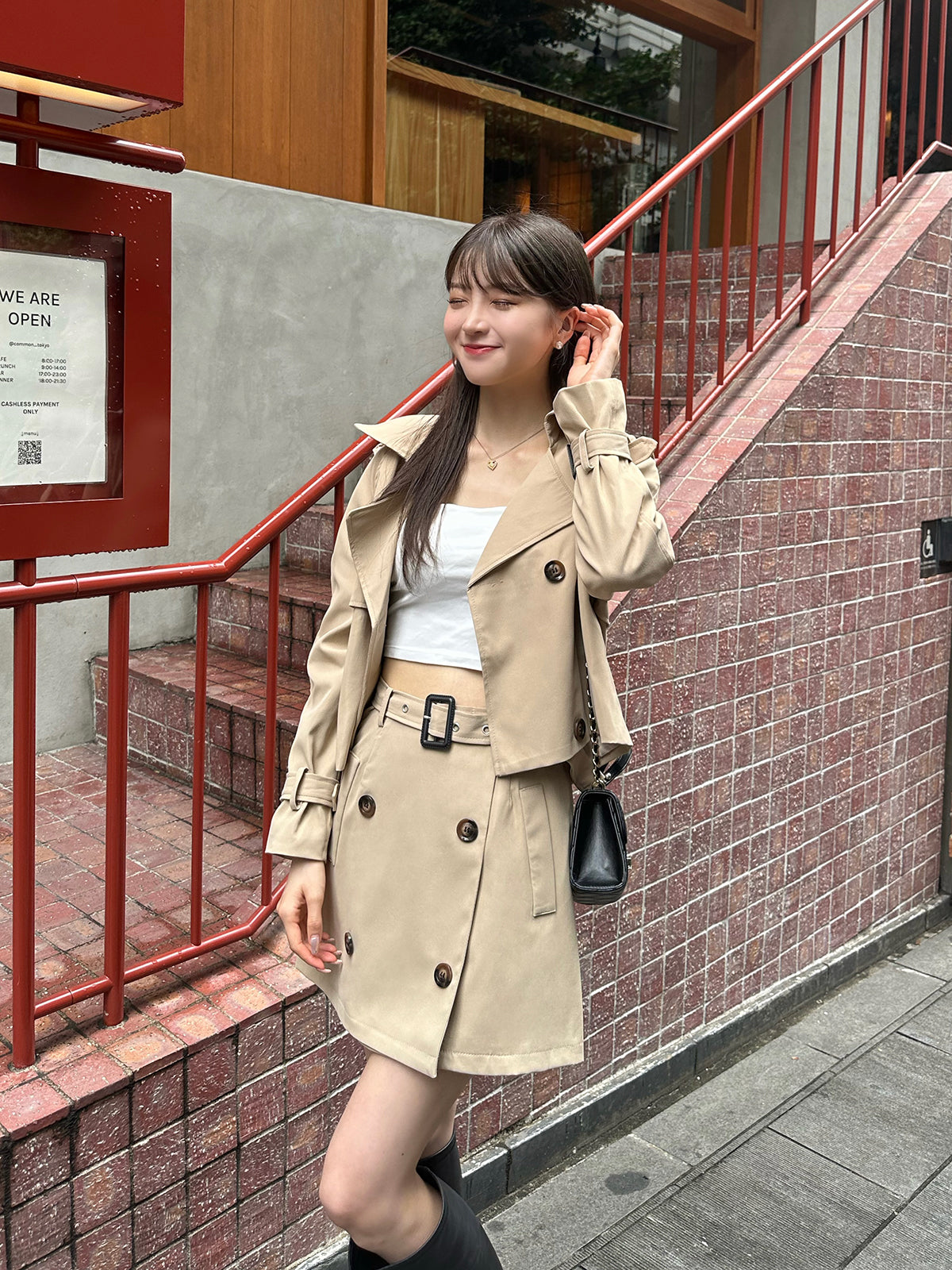 Trench shorts setup