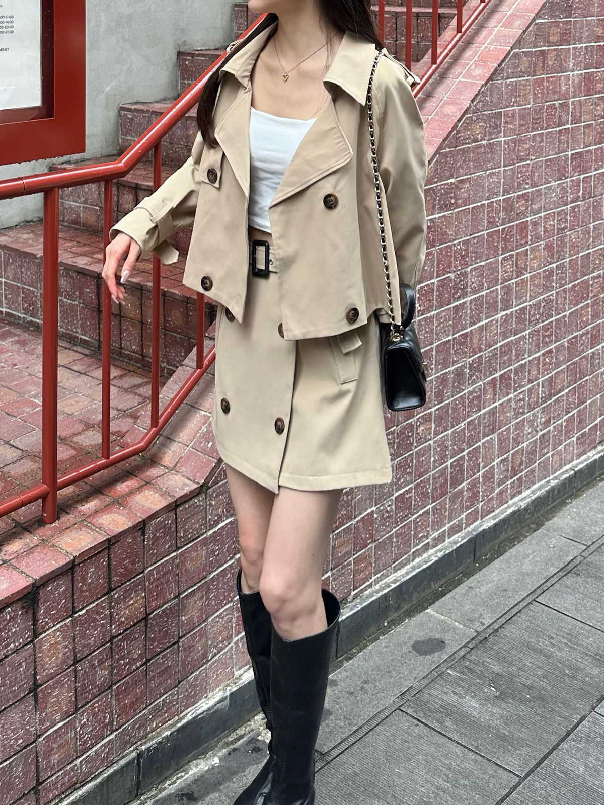 Trench shorts setup