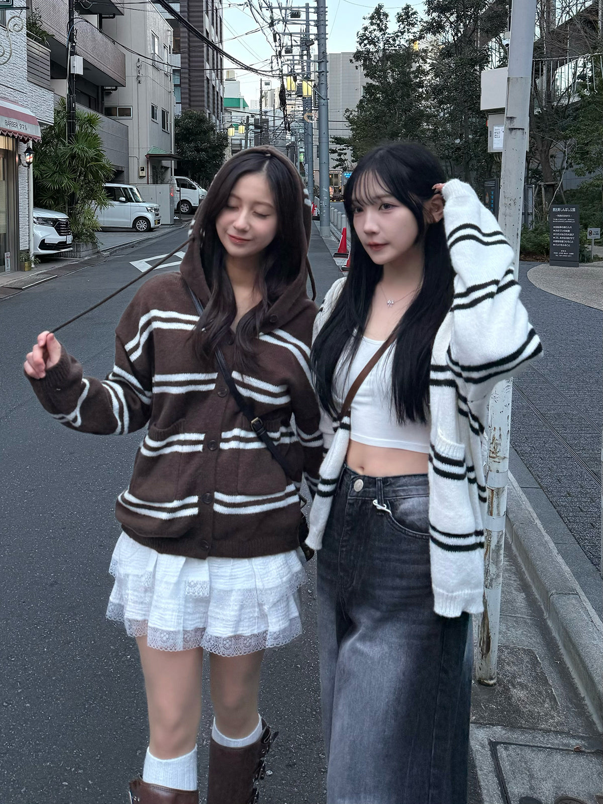 더블 레이스 디자인 미니스커트