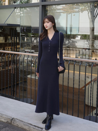 フロントボタンフレアニットワンピース