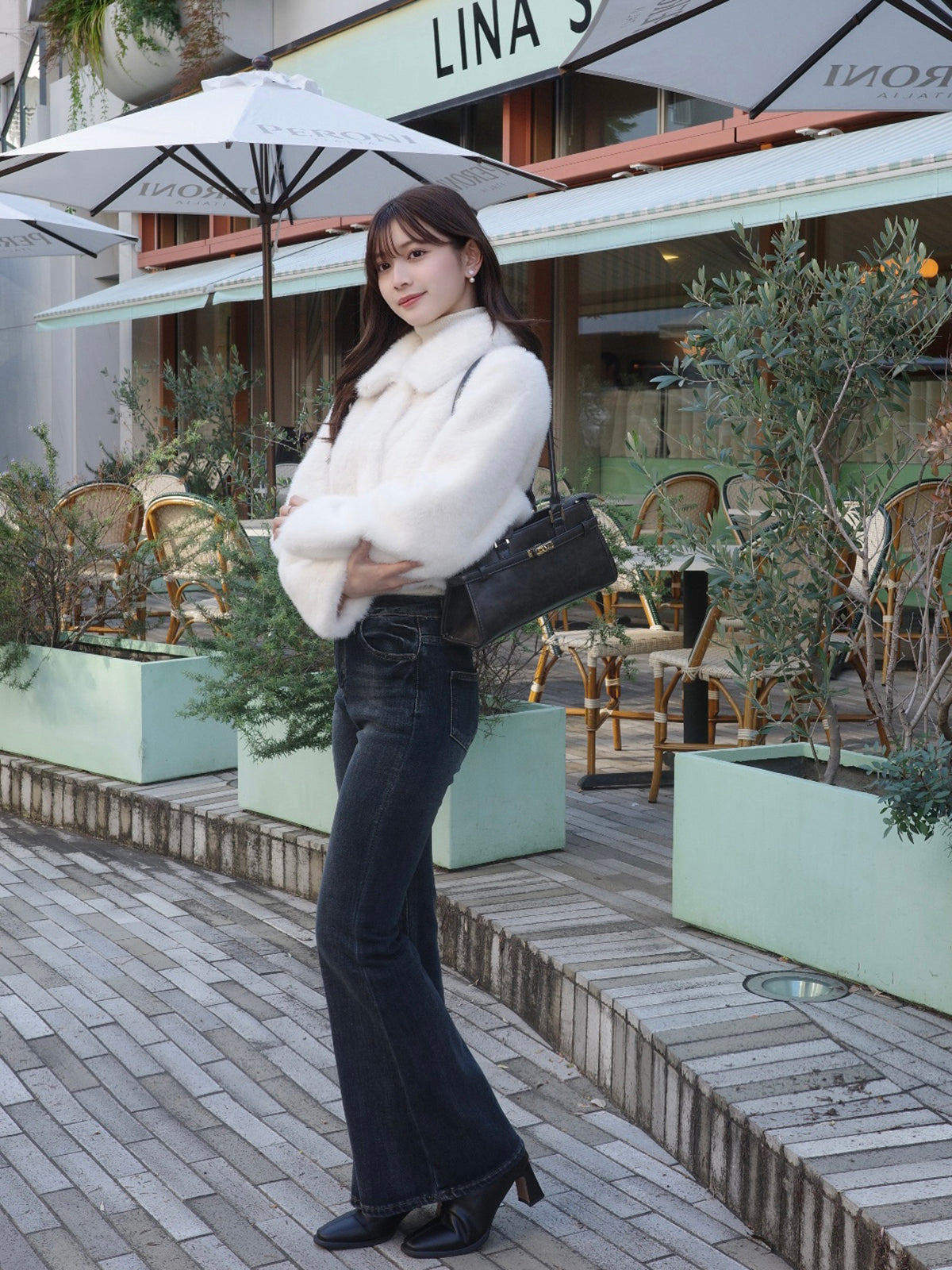 ショートファータッチカラーコート