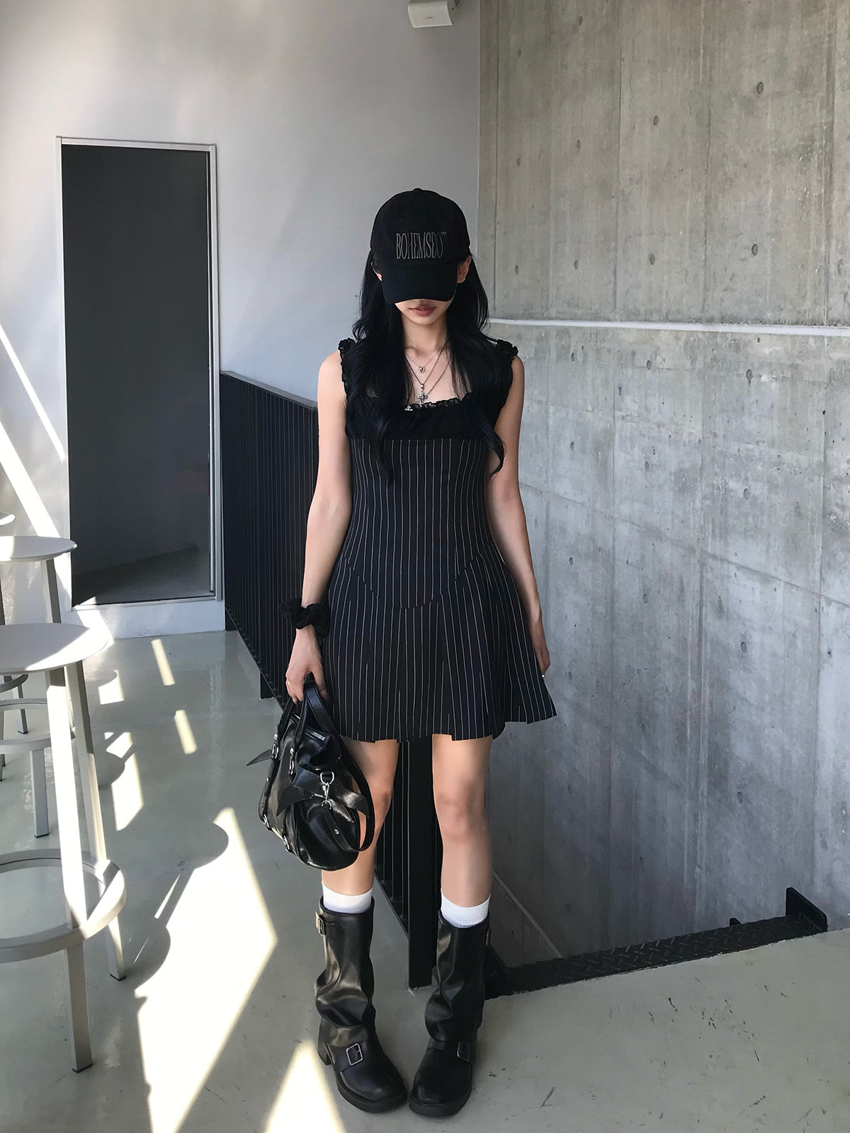 レースストライププリーツミニワンピース