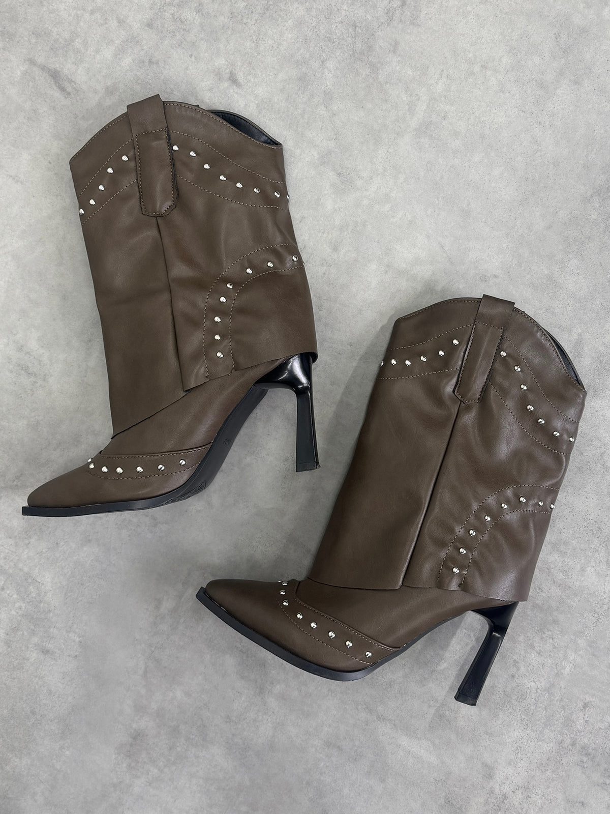 ウエスタンカバーミドルブーツ