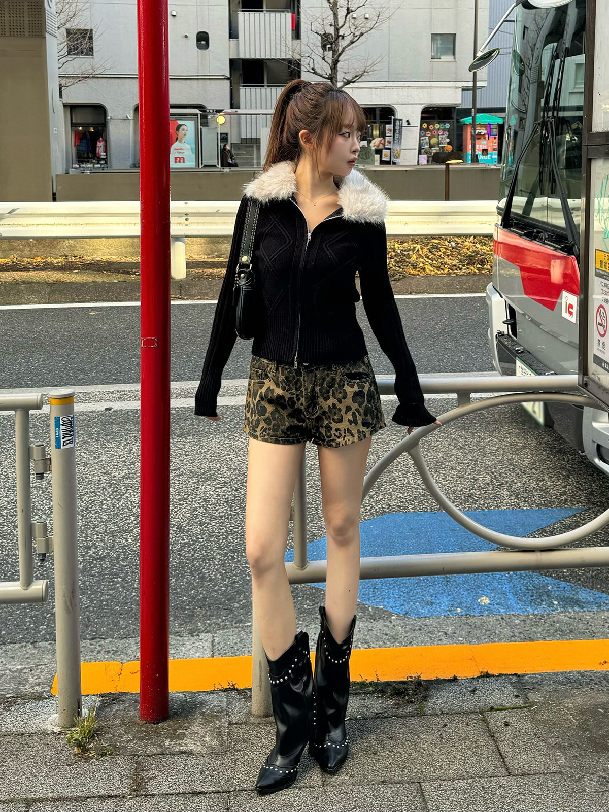 ファータッチカラーダブルジップニット