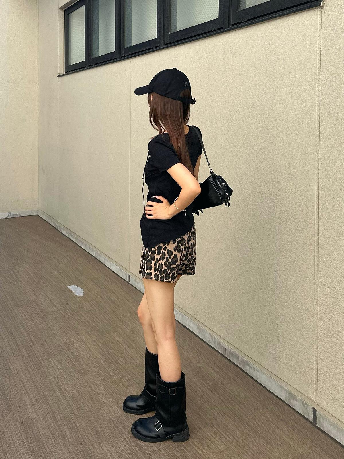 レオパードベルトデニムショートパンツ