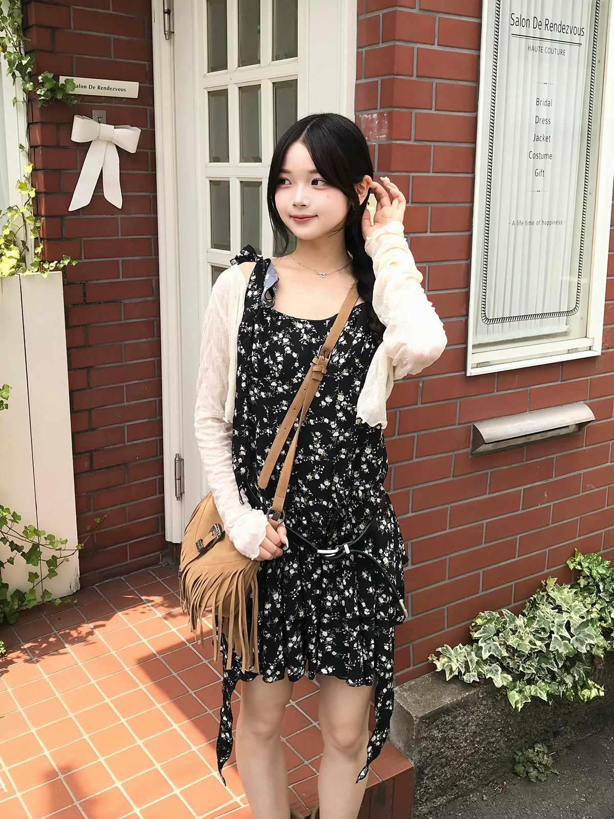 サイドフレアフラワーミニワンピース