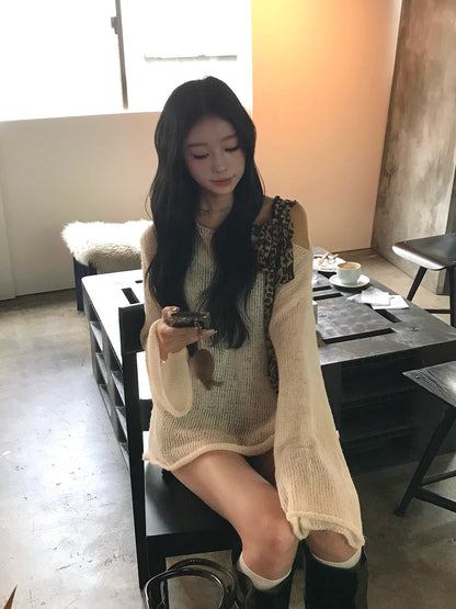 レオパードショルダールーズニット