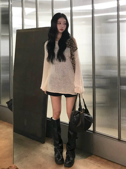 レオパードショルダールーズニット