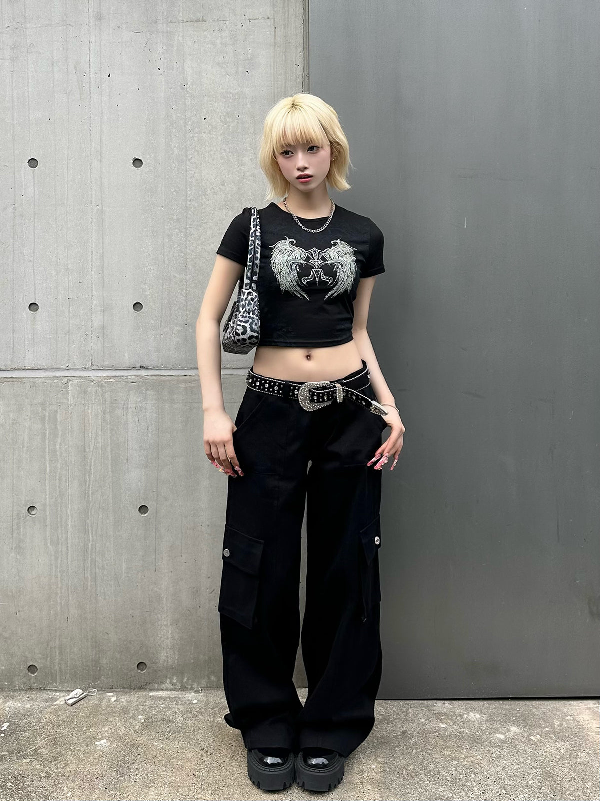 ワイドストレートカーゴパンツ