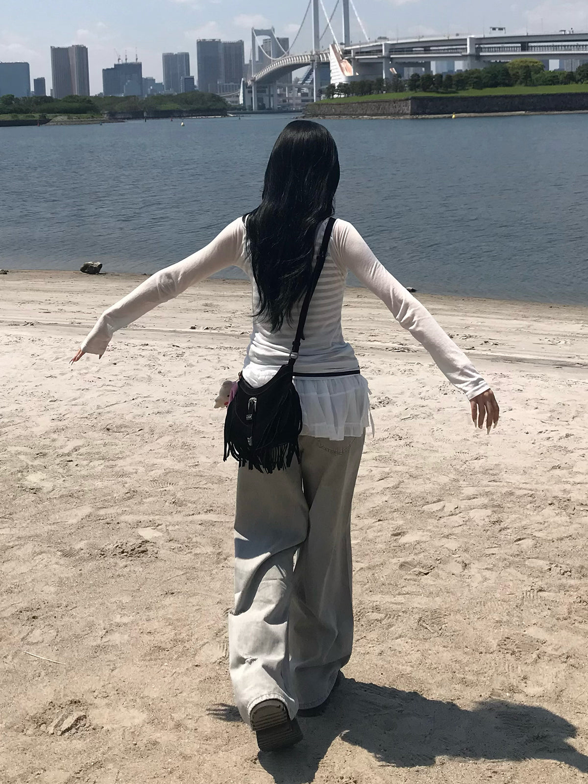 フリルセットブラックダメージデニムパンツ