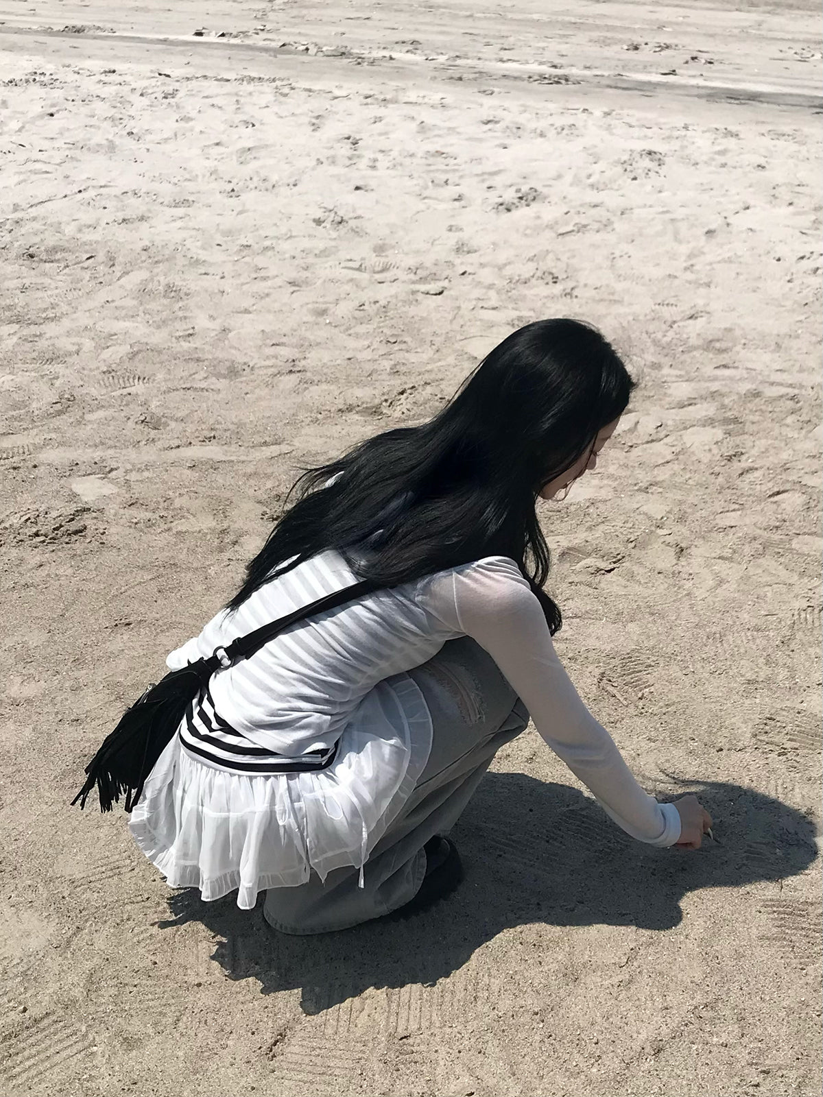 フリルセットブラックダメージデニムパンツ