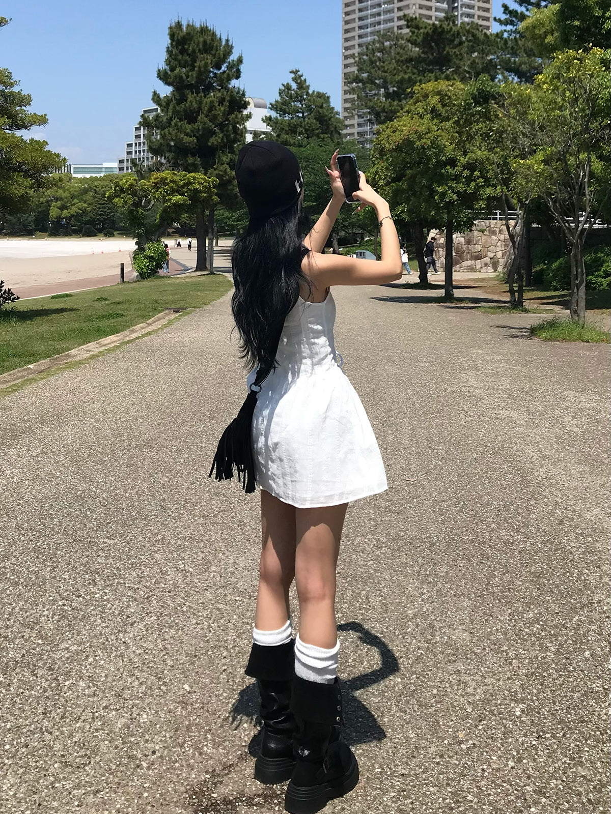 レースアップフレアミニワンピース