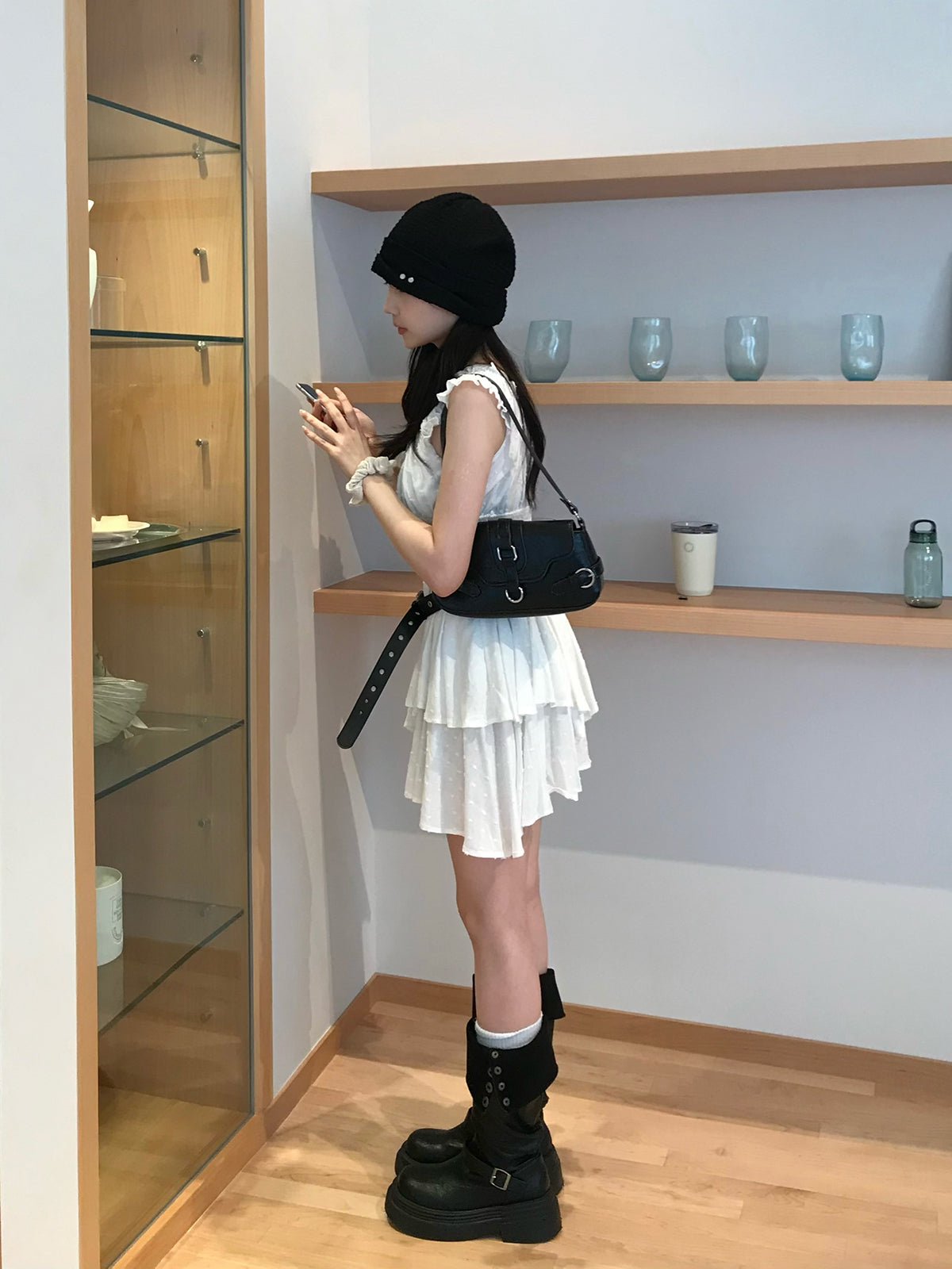 ティアードフリルドットミニワンピース