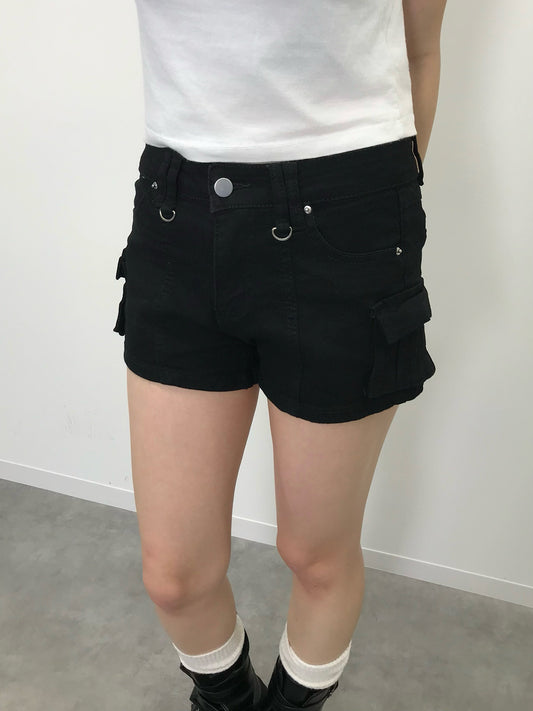 ブラックフラップデニムショートパンツ
