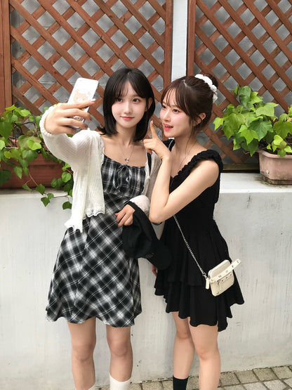 ティアードフリルドットミニワンピース